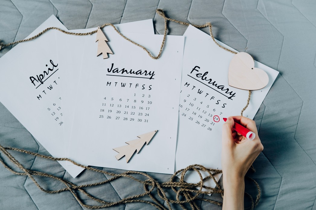 marking holidays in 2021 calendar