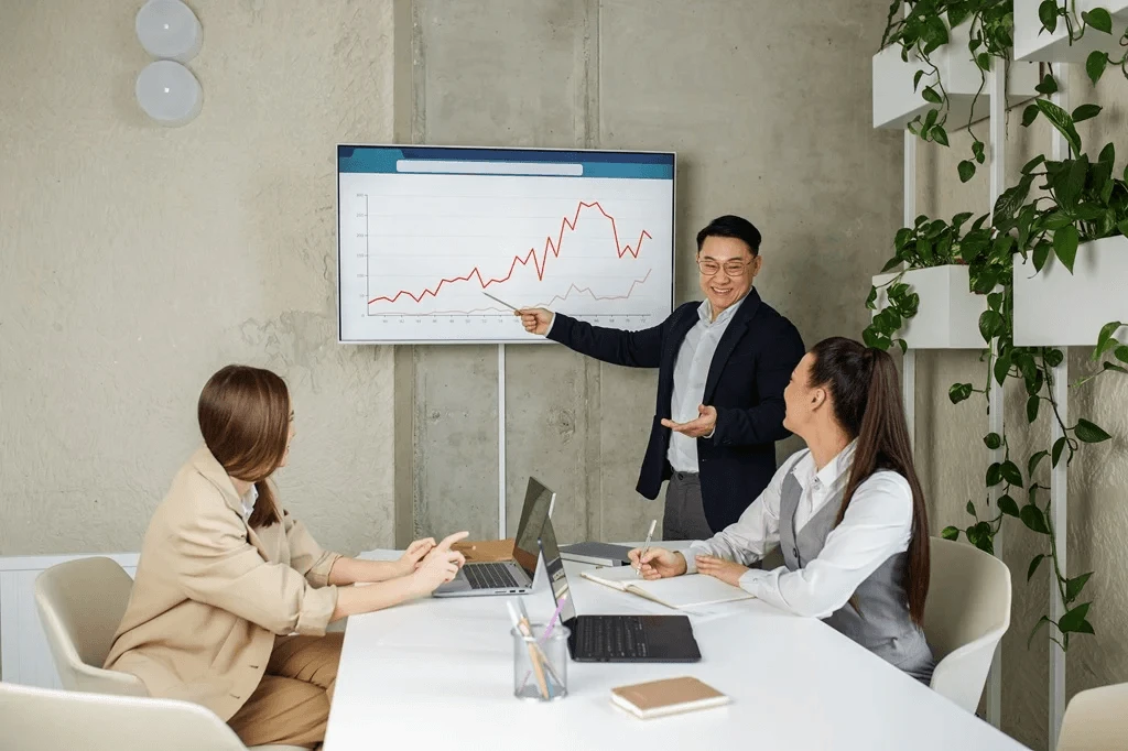 employee having a presentation about recent business performance