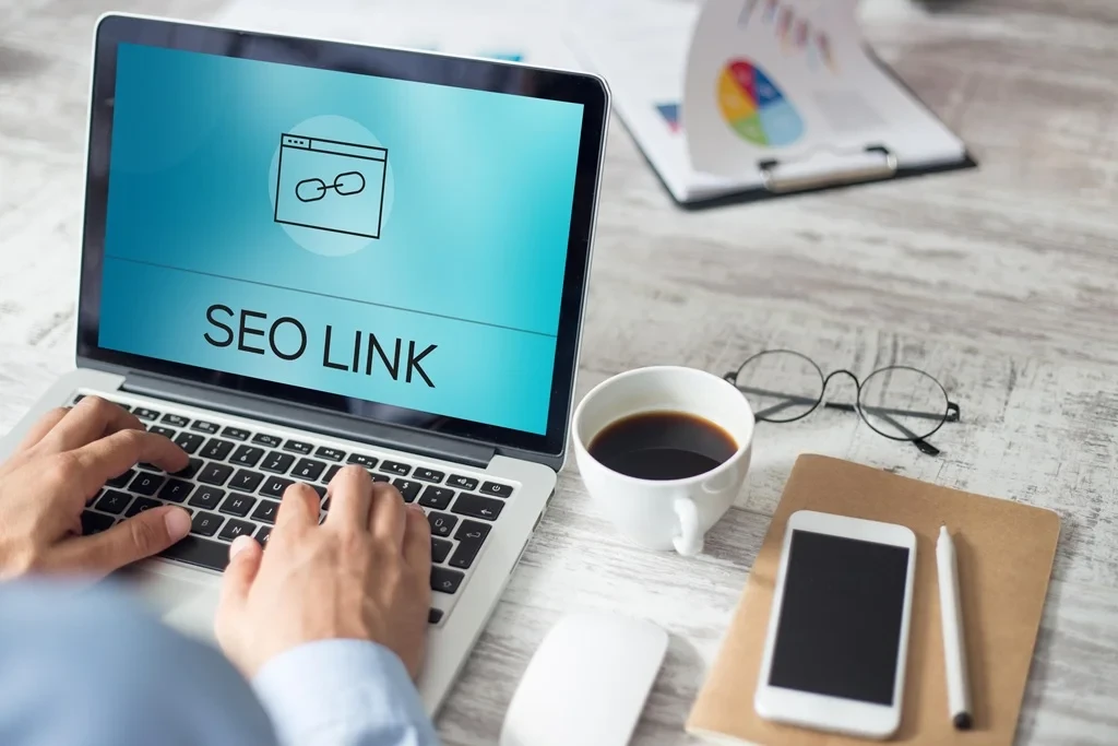 concept of backlinks gained from off-page SEO