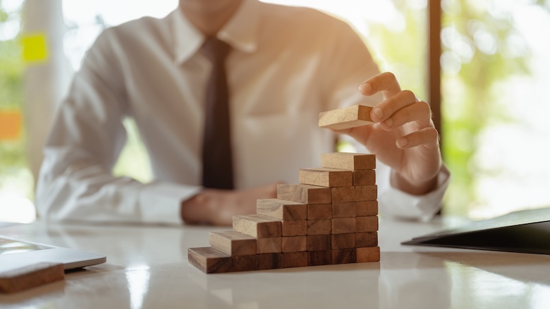 Step-by-Step Guide to Building an Outsourcing Strategy