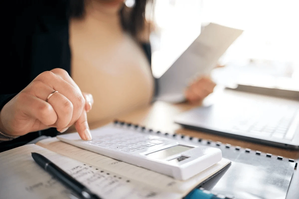 experts providing reliable bookkeeping services