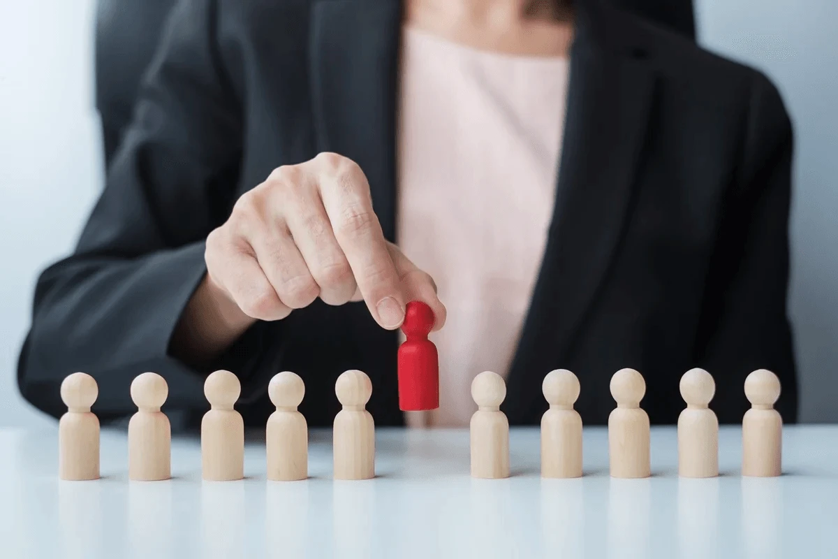 concept of fractional staffing for businesses