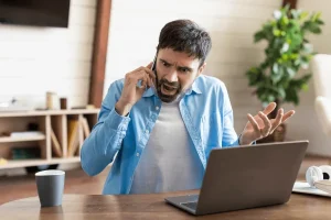 frustrated customer with agent unsure how to handle customer complaints