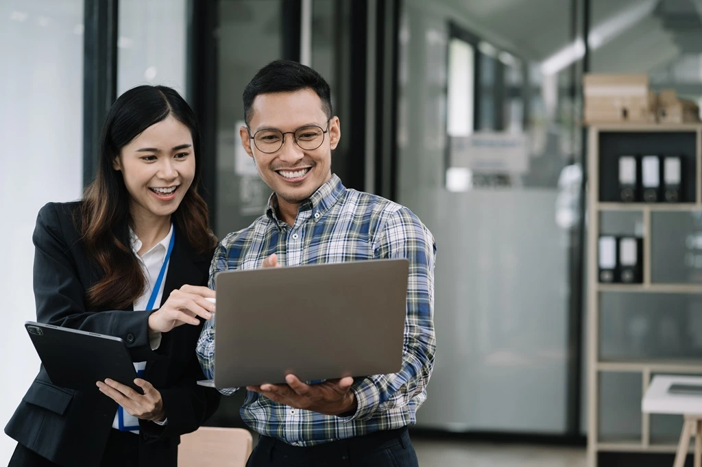 outsourcing strategies in action with customer service team collaboration