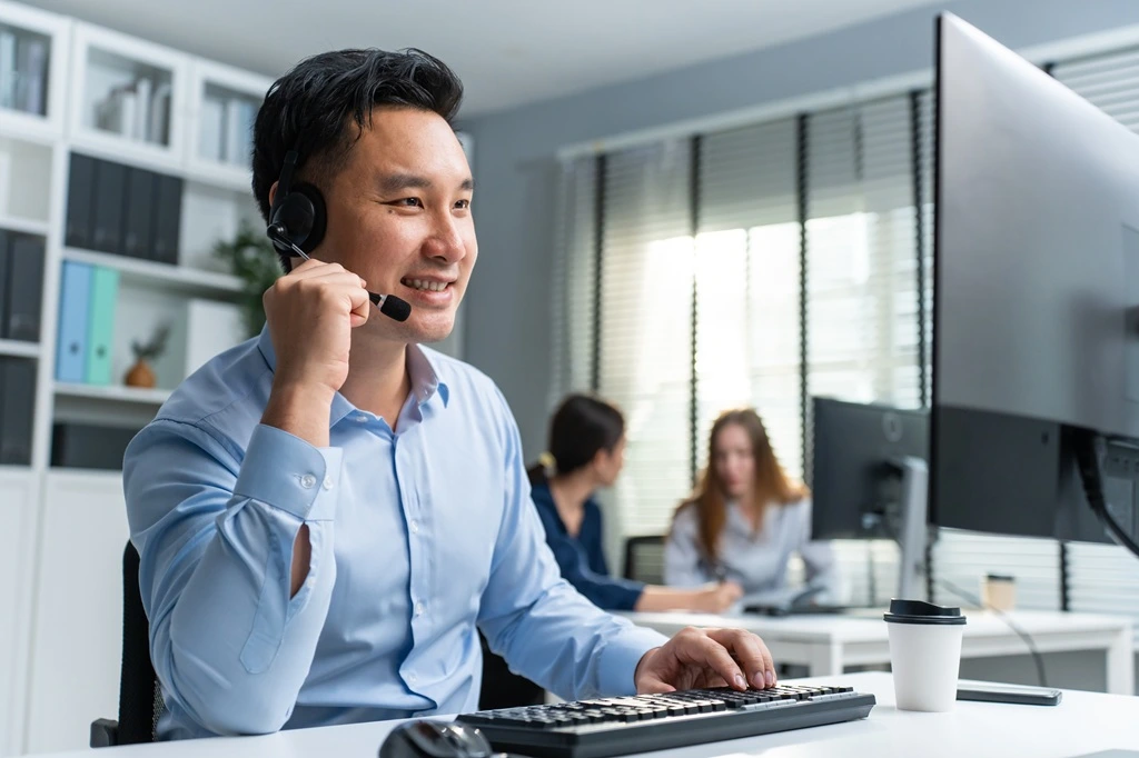 recruiter providing outsourcing human resources for small business solutions