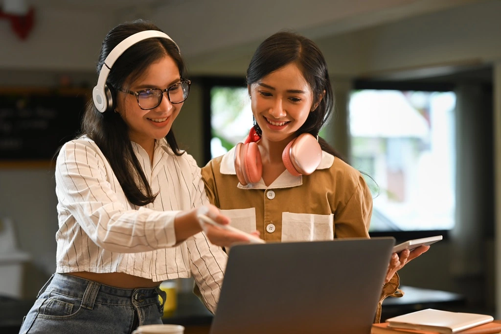 remote team providing flexible outsourcing support for small businesses