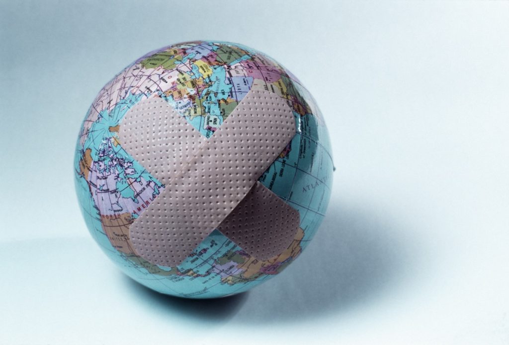 global crisis affecting outsourcing industry model