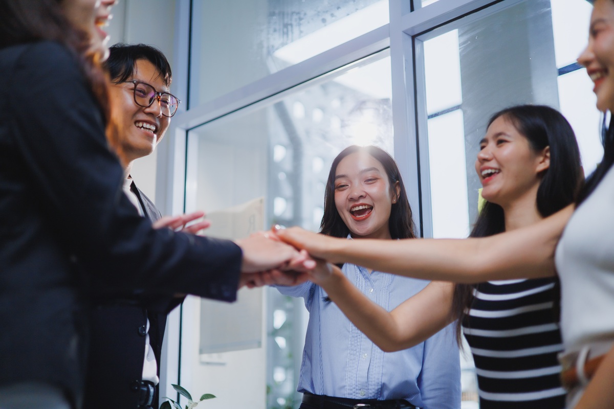 team happy with benefits of offshoring experience by the team